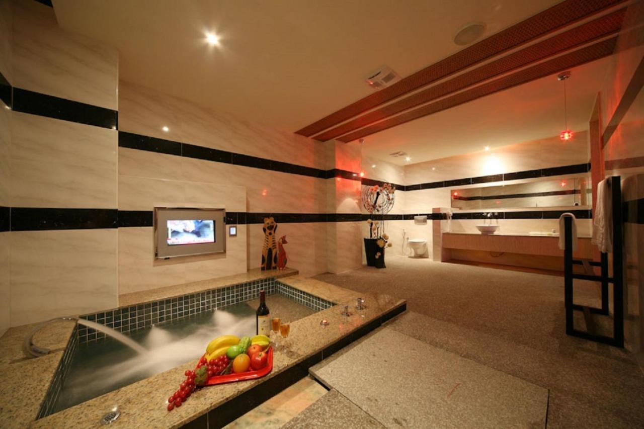 Hua Mu Lan Hotel Shalu エクステリア 写真